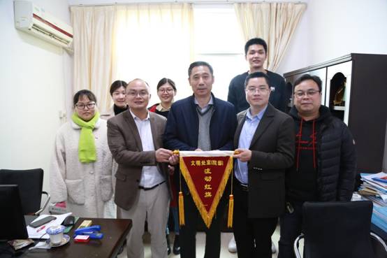 人文学院.JPG 人文学院.JPG